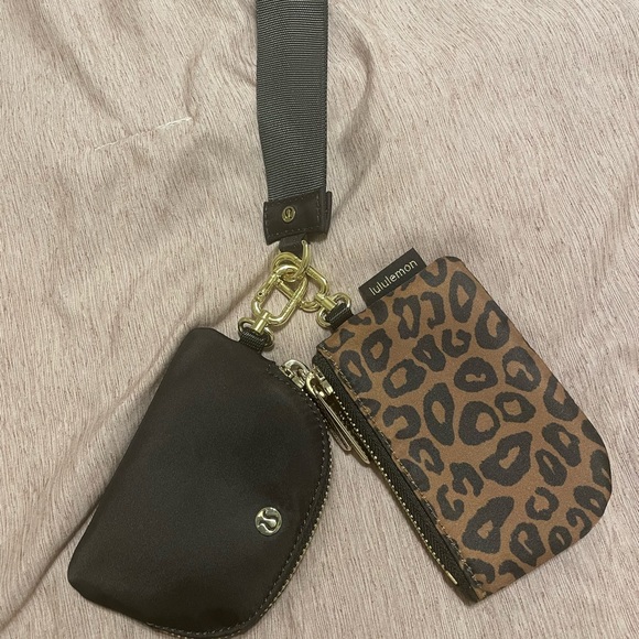 Lululemon Dual Pouch- Leopard - Picture 1 of 5